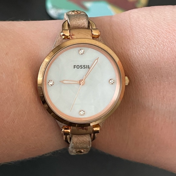 Fossil Watch - Picture 4 of 7